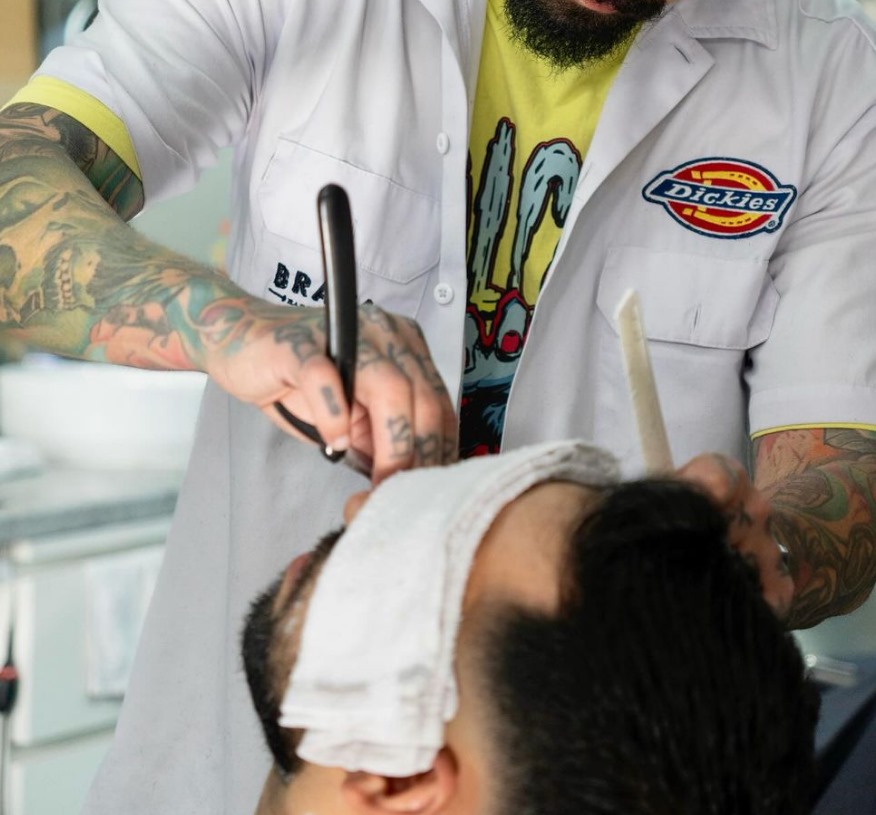 Corte e barba Brasa